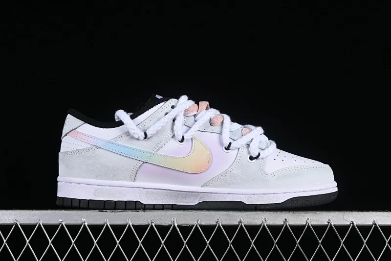 All Categories Nk SB Dunk Series Nk SB Dunk Low Low-top sneakers Nk Dunk Low Customized Da Vinci Xingli Flash Wing Simple black, white and gray SB strap low-top casual sneakers CW1590-100
